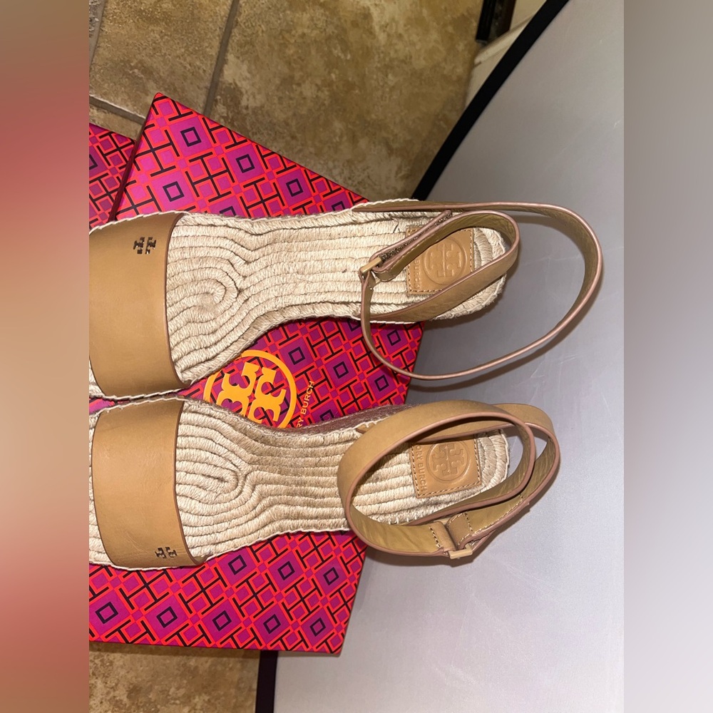 Tory Burch Tan Espadrille Wedges - Picture 3 of 8